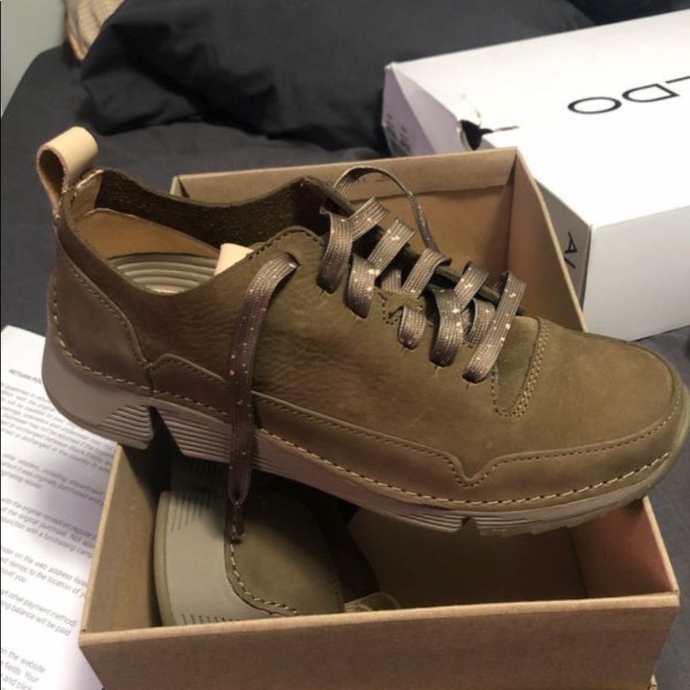 Clark’s tri spark khaki
